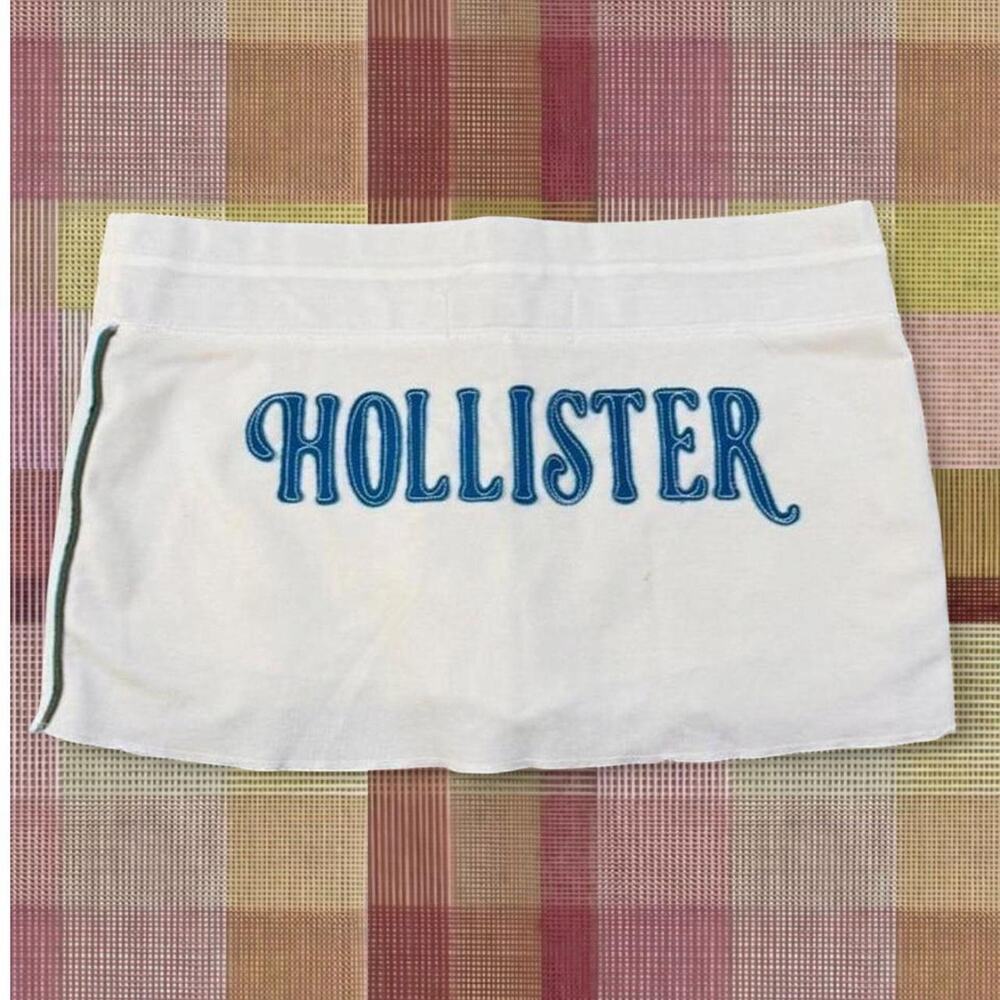 Vintage Y2K Hollister Co. white mini skirt